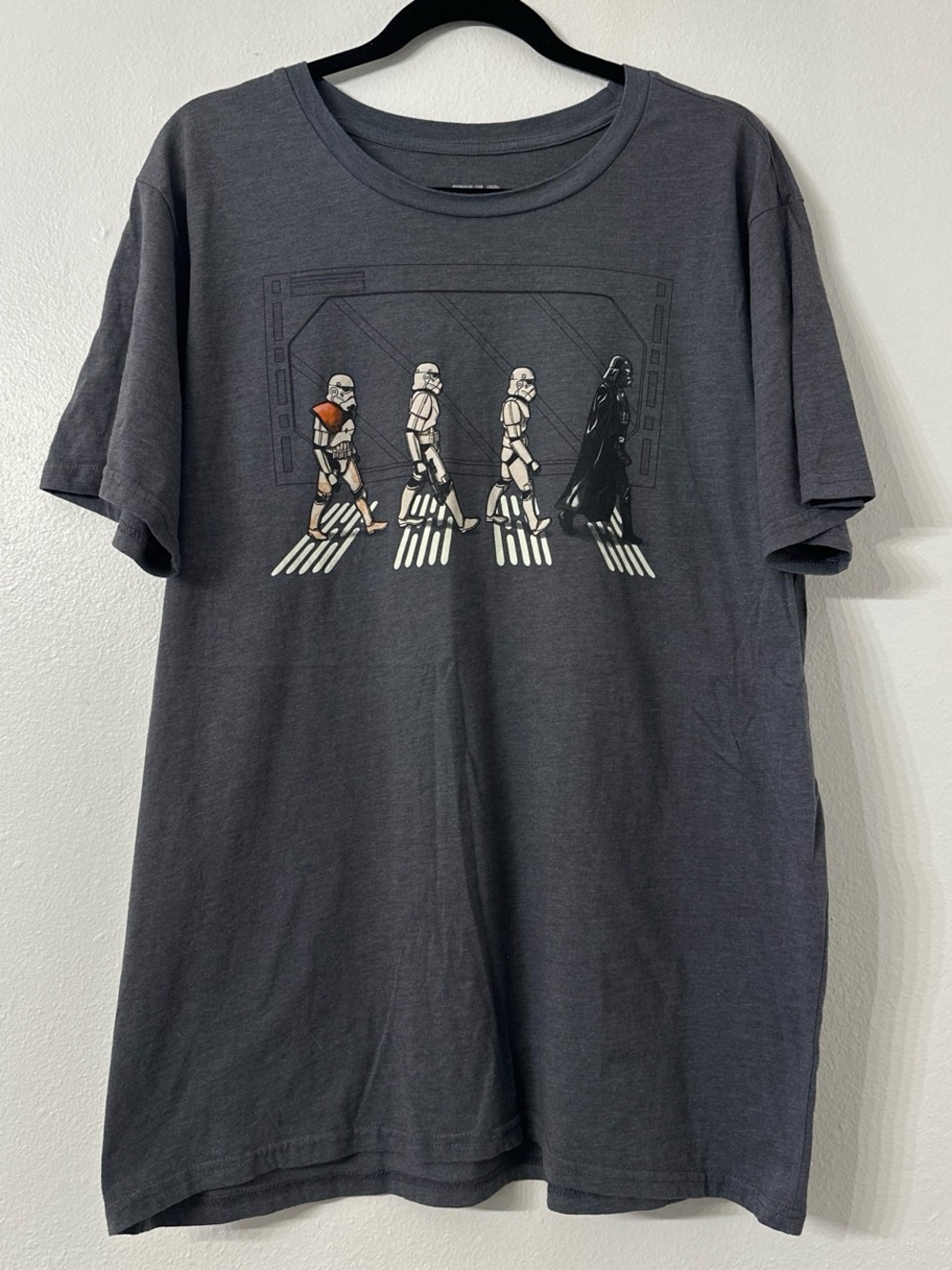 MAD engine Star Wars graphic tee